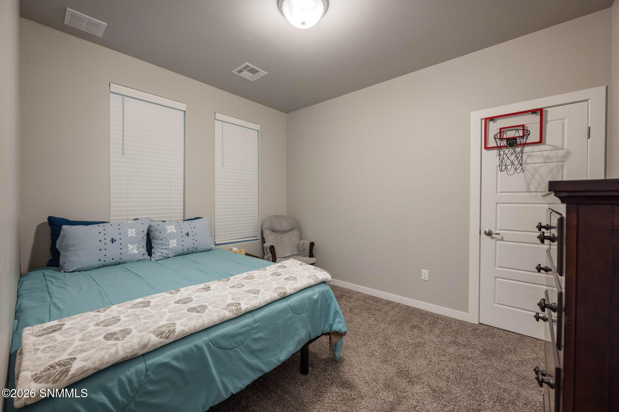 29-web-or-mls-Snappin Homes (SantaClaita