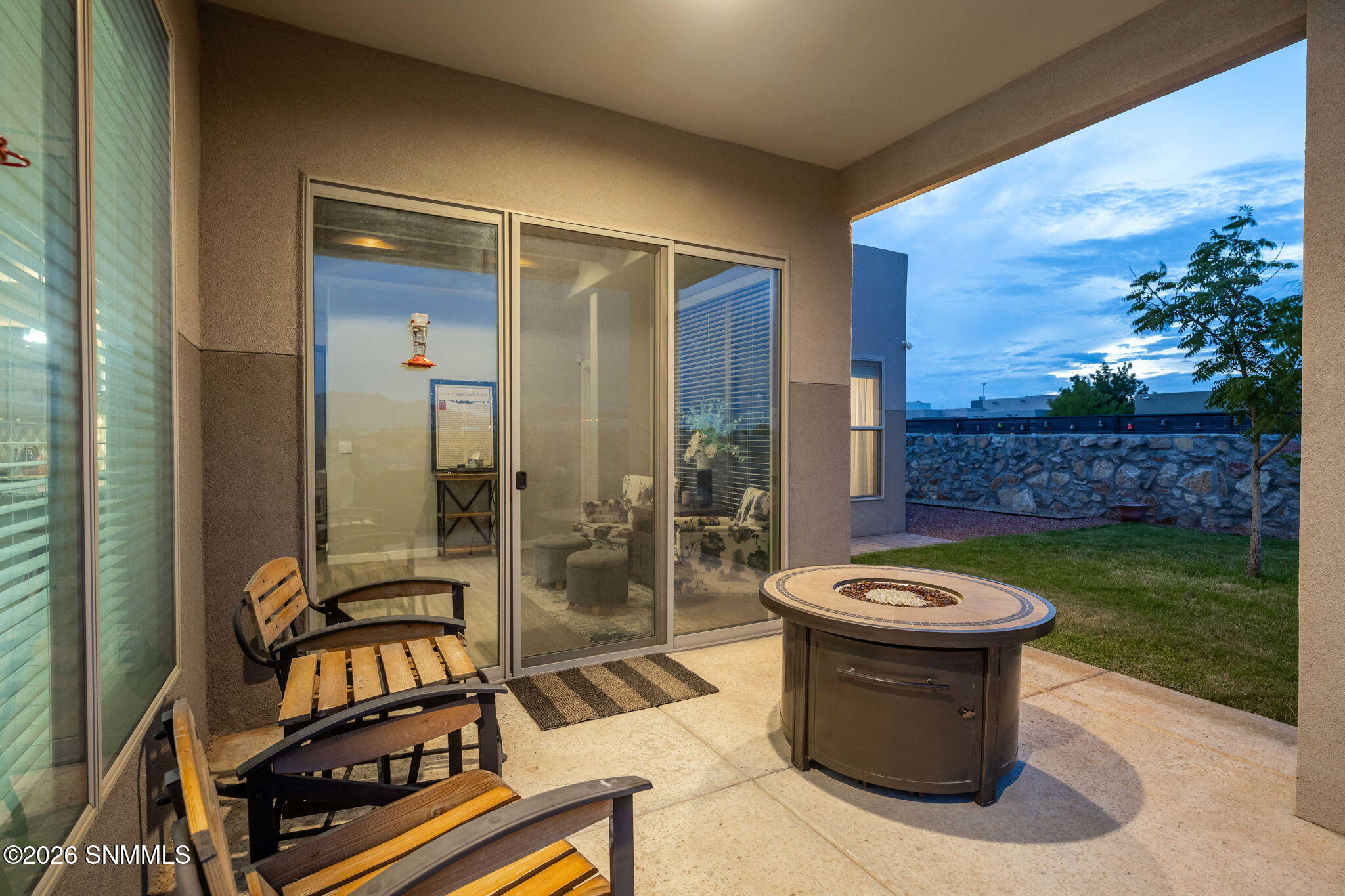 37-web-or-mls-Snappin Homes (SantaClaita