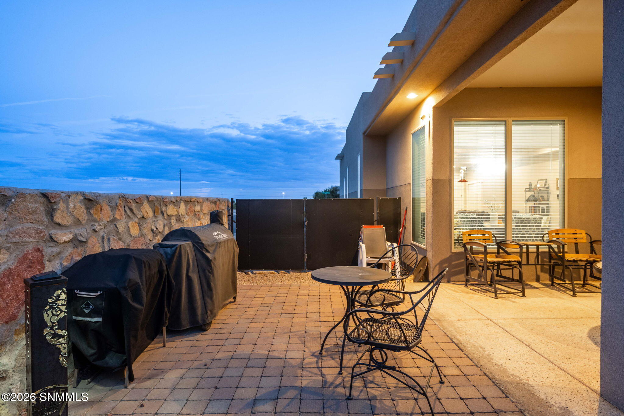 39-web-or-mls-Snappin Homes (SantaClaita