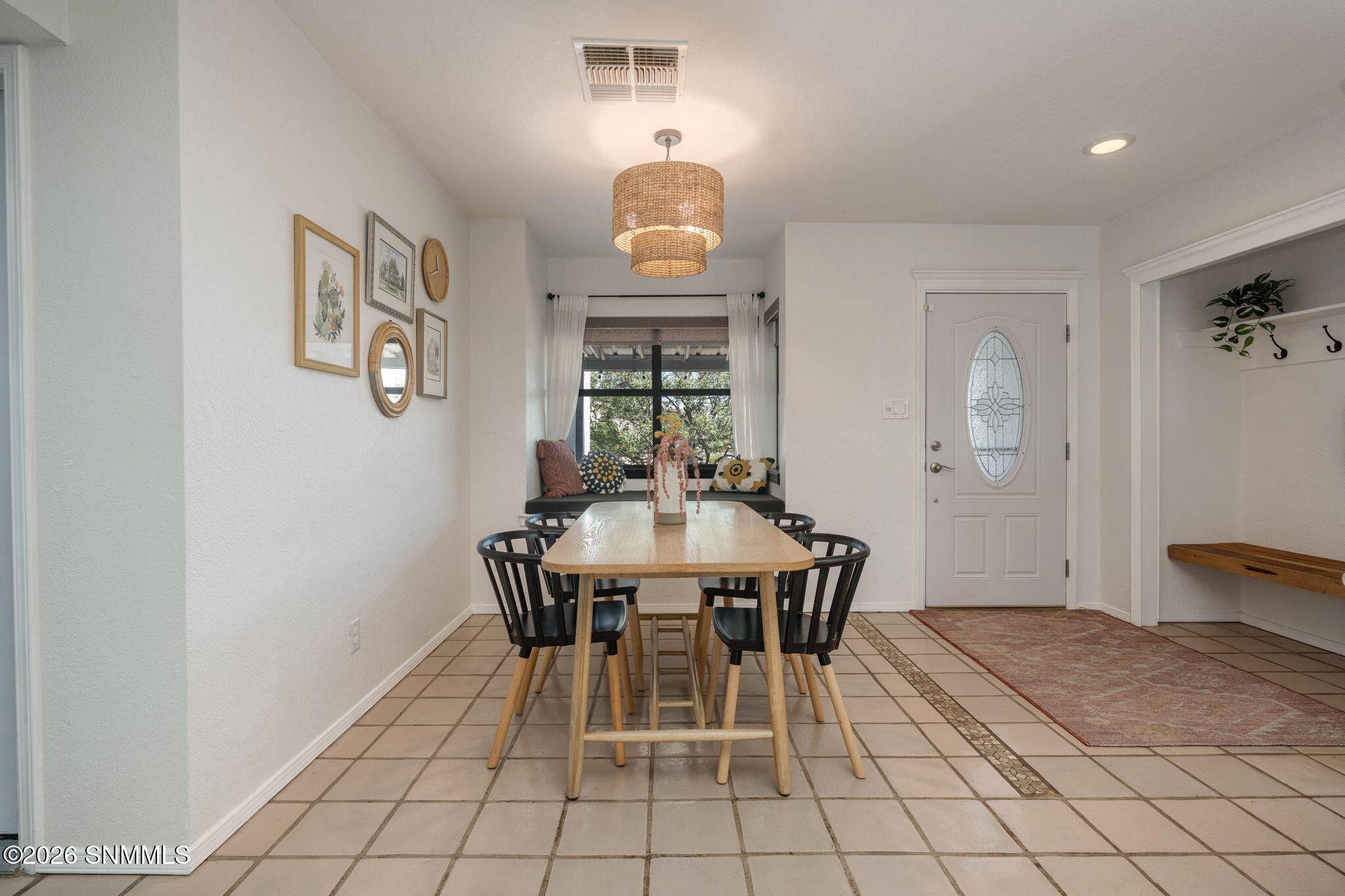 14-web-or-mls-Snappin Homes (Frontier640
