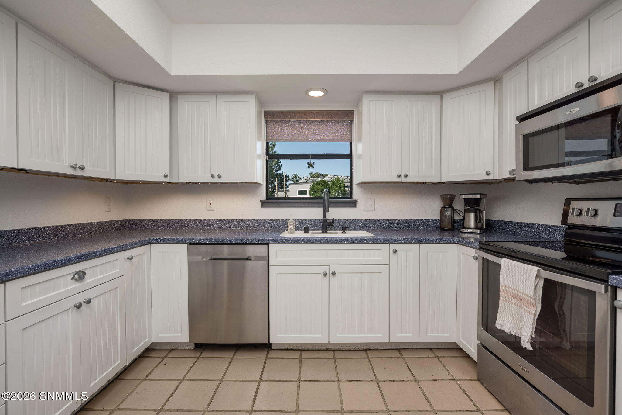 17-web-or-mls-Snappin Homes (Frontier640