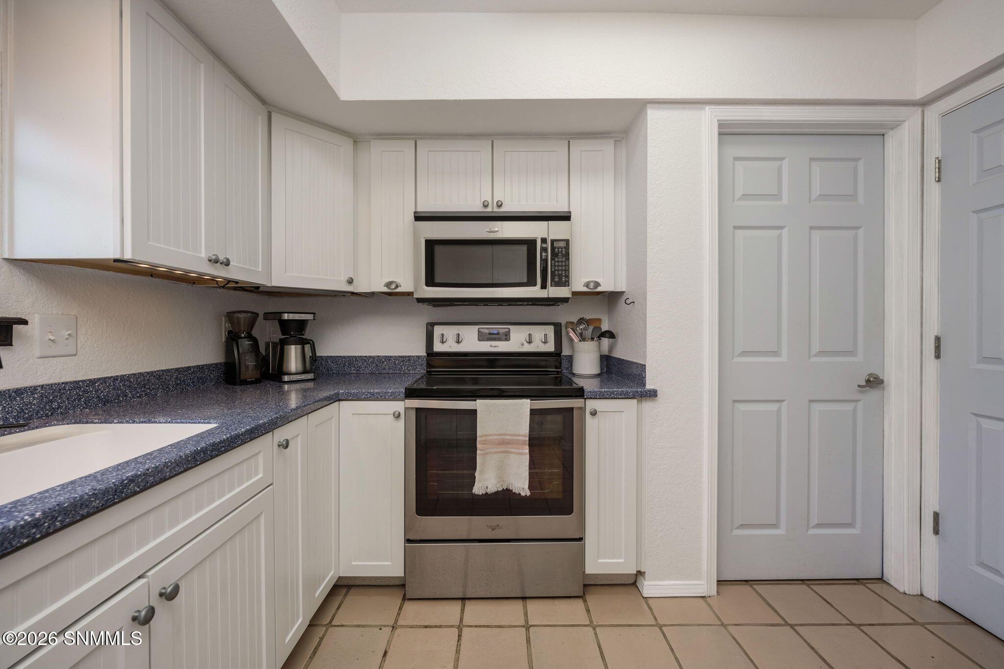 18-web-or-mls-Snappin Homes (Frontier640