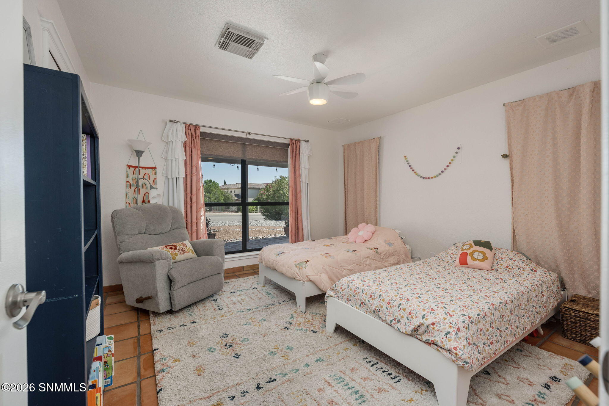 26-web-or-mls-Snappin Homes (Frontier640