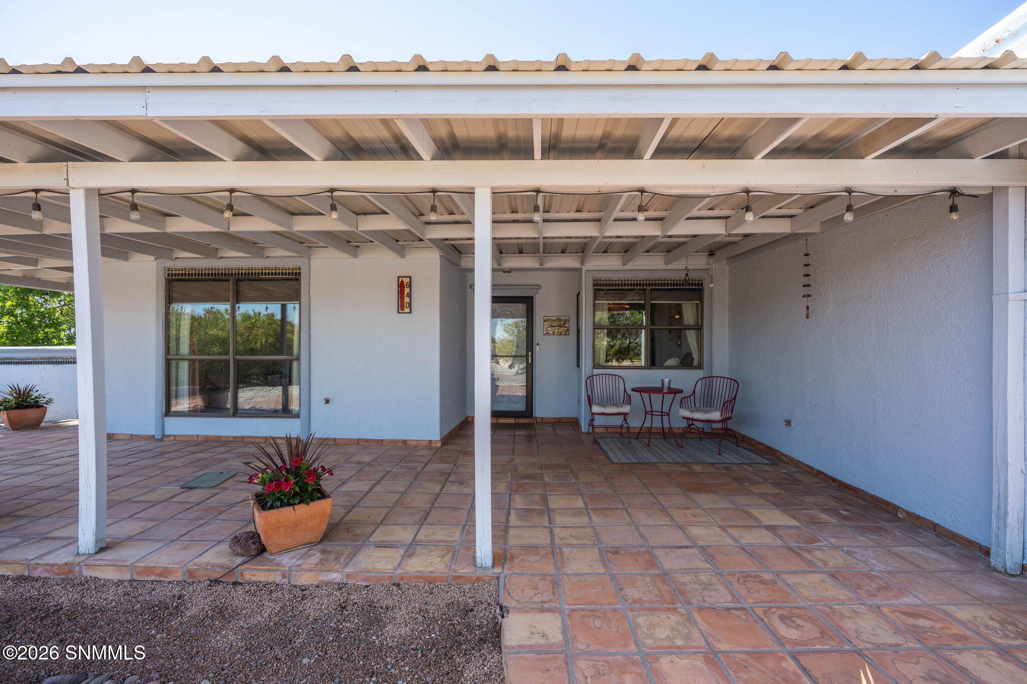 4-web-or-mls-Snappin Homes (Frontier640)