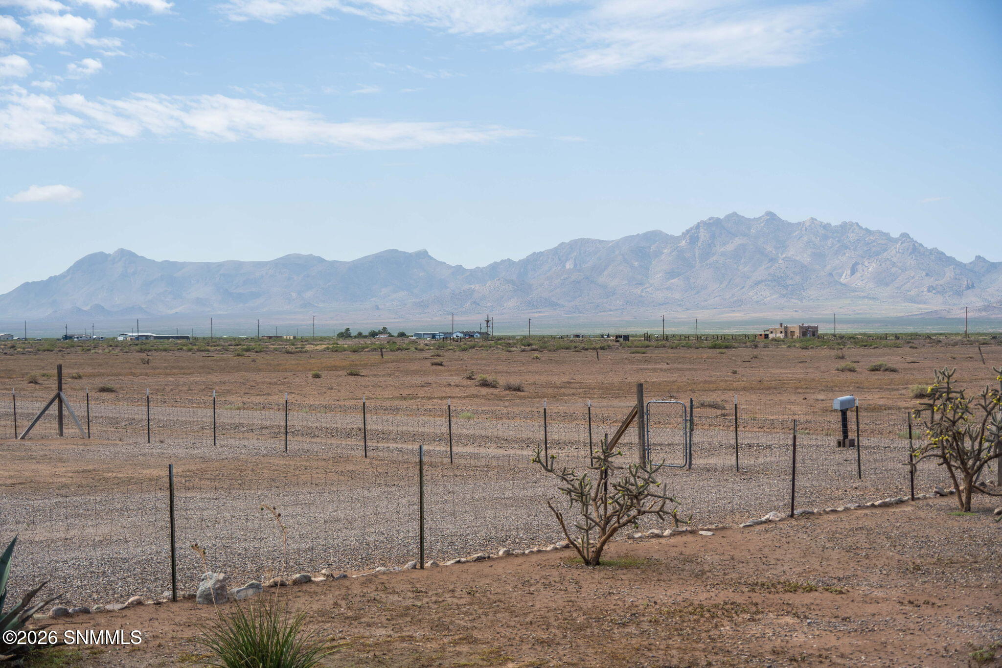 7-web-or-mls-Snappin Homes (Reposo5835)-