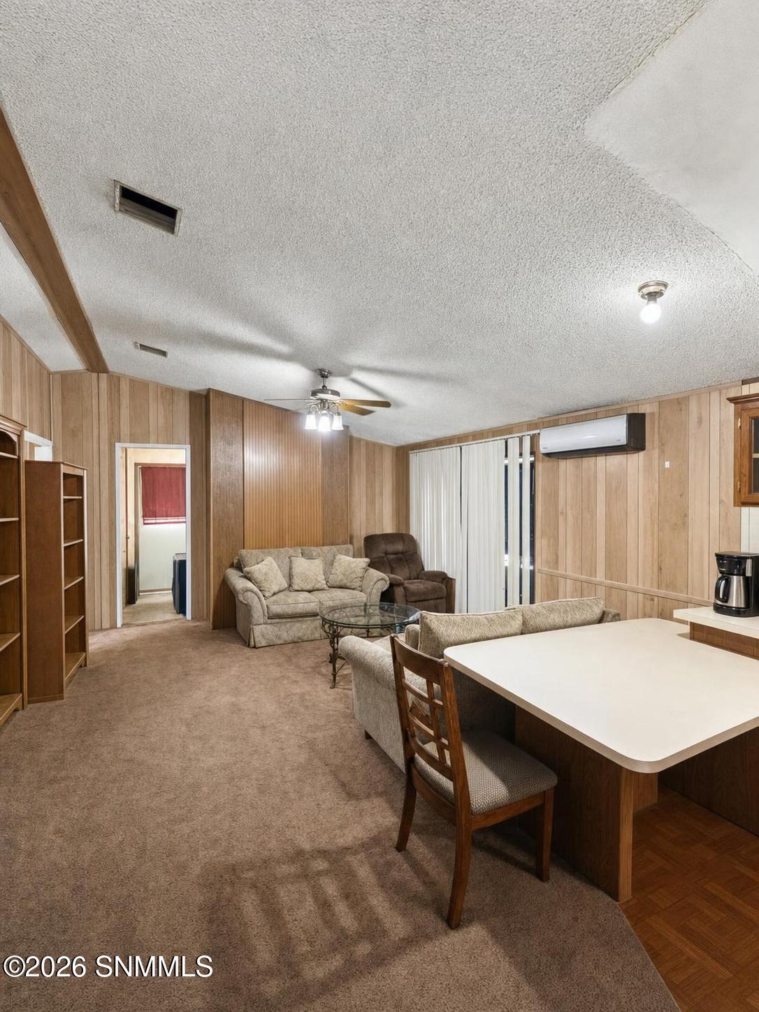PATINO REAL ESTATE - 08 - Living Room 4