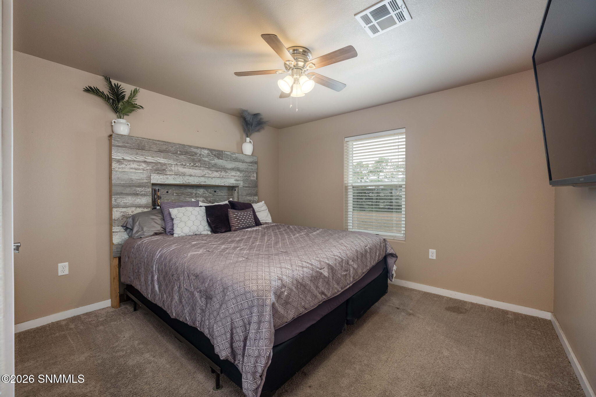 Guest Room 1