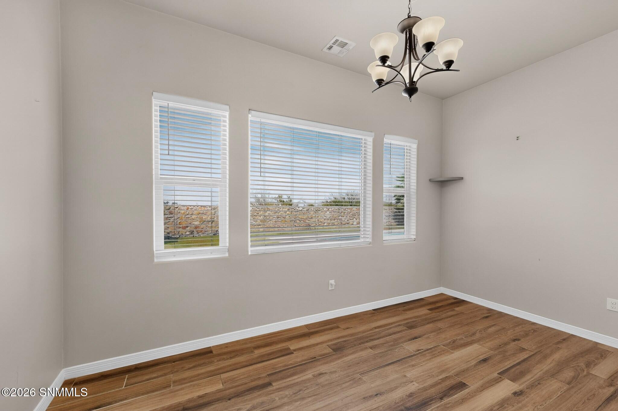 3dcasas-4669-mesa-rico-dr-025