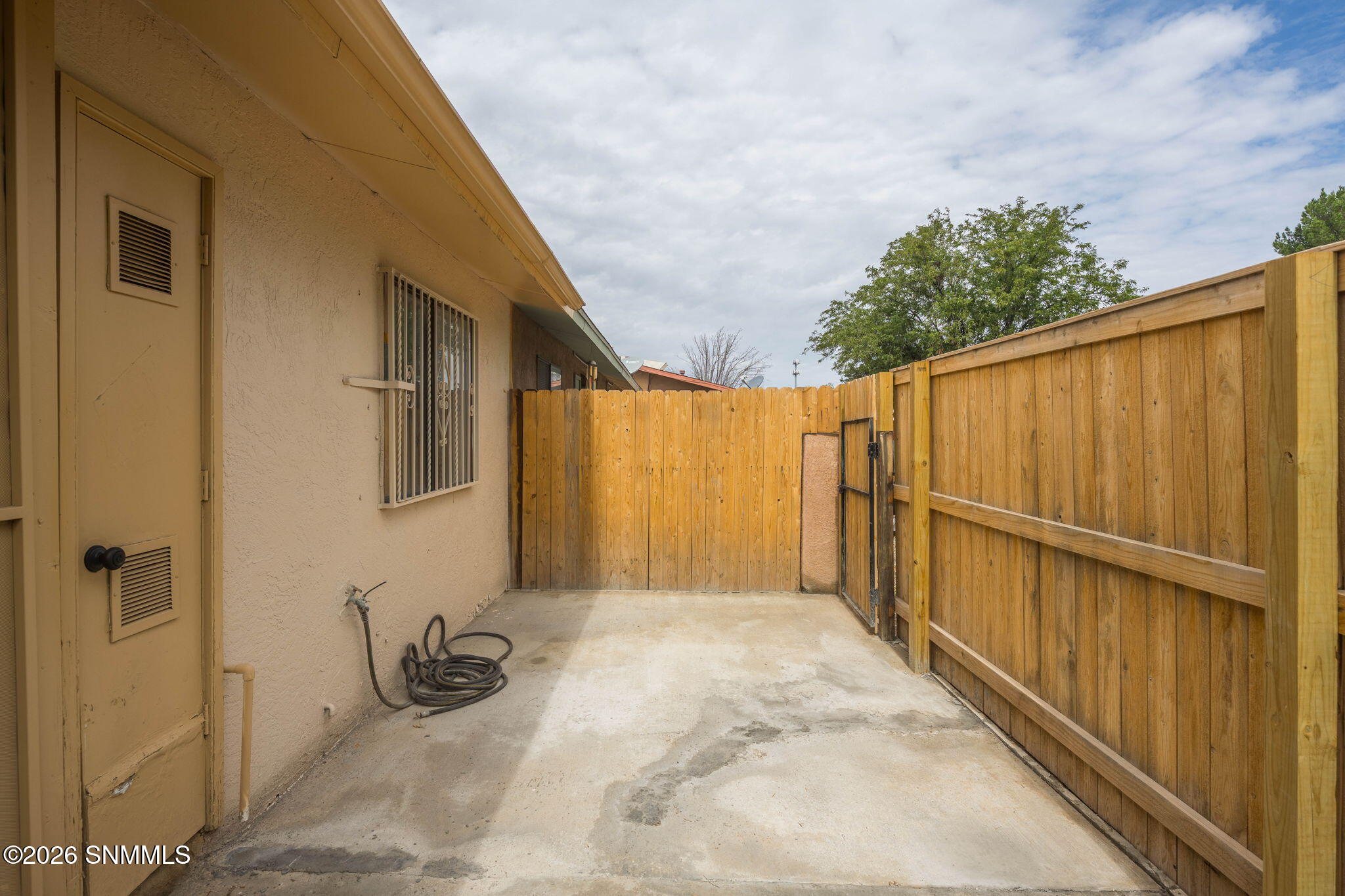 18-web-or-mls-Snappin Homes (Stanford203