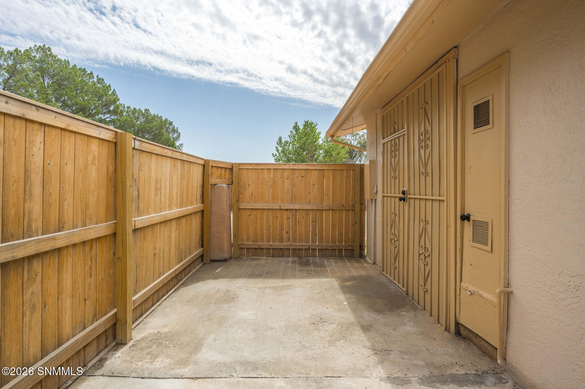 19-web-or-mls-Snappin Homes (Stanford203