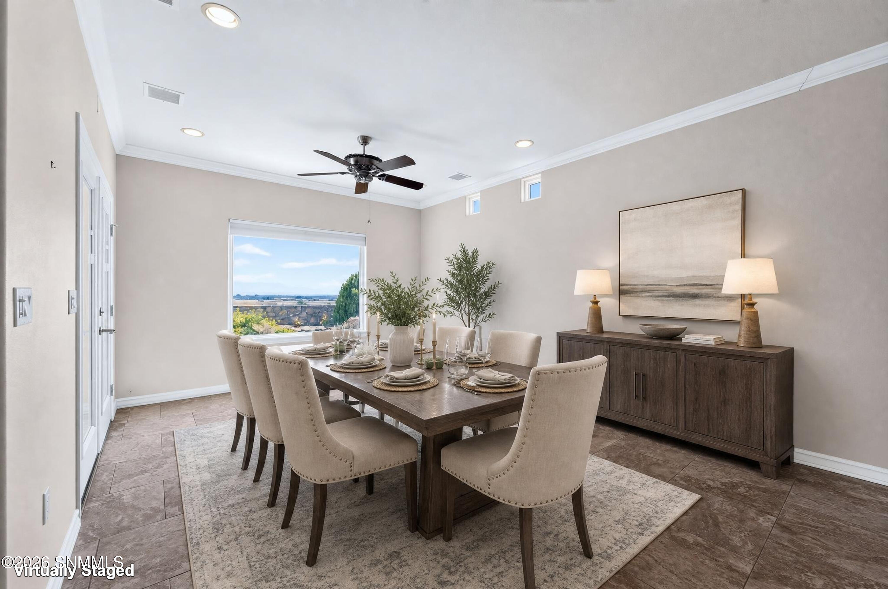Dining Virtually Staged