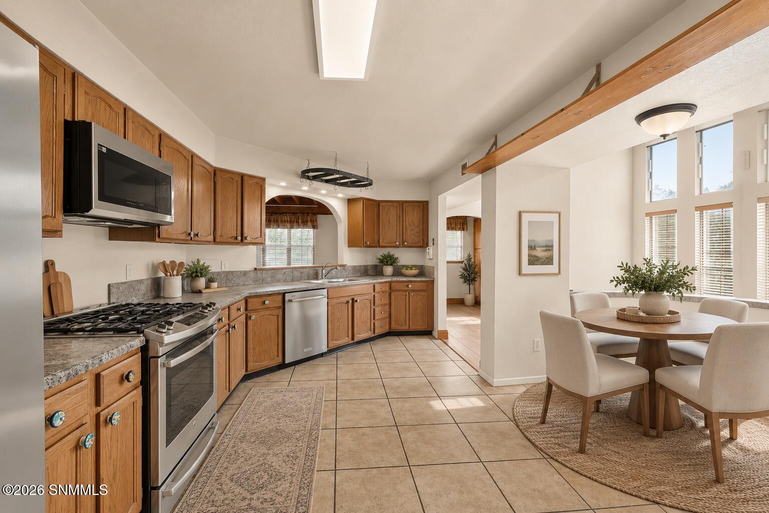 Kitchen (virtually staged)