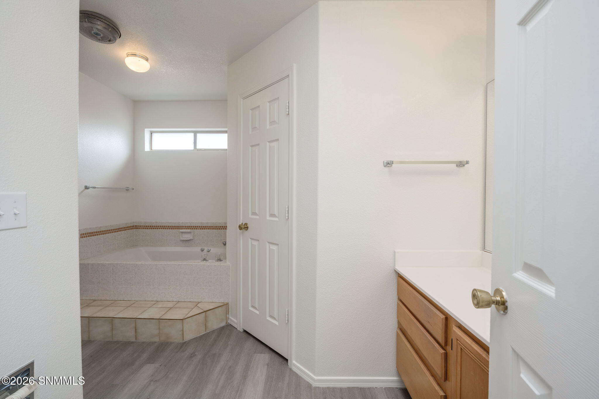 23-web-or-mls-Snappin Homes (Fran1032)-2