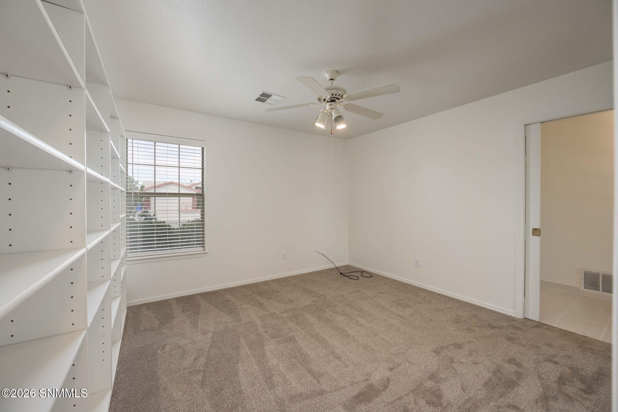 24-web-or-mls-Snappin Homes (Fran1032)-2