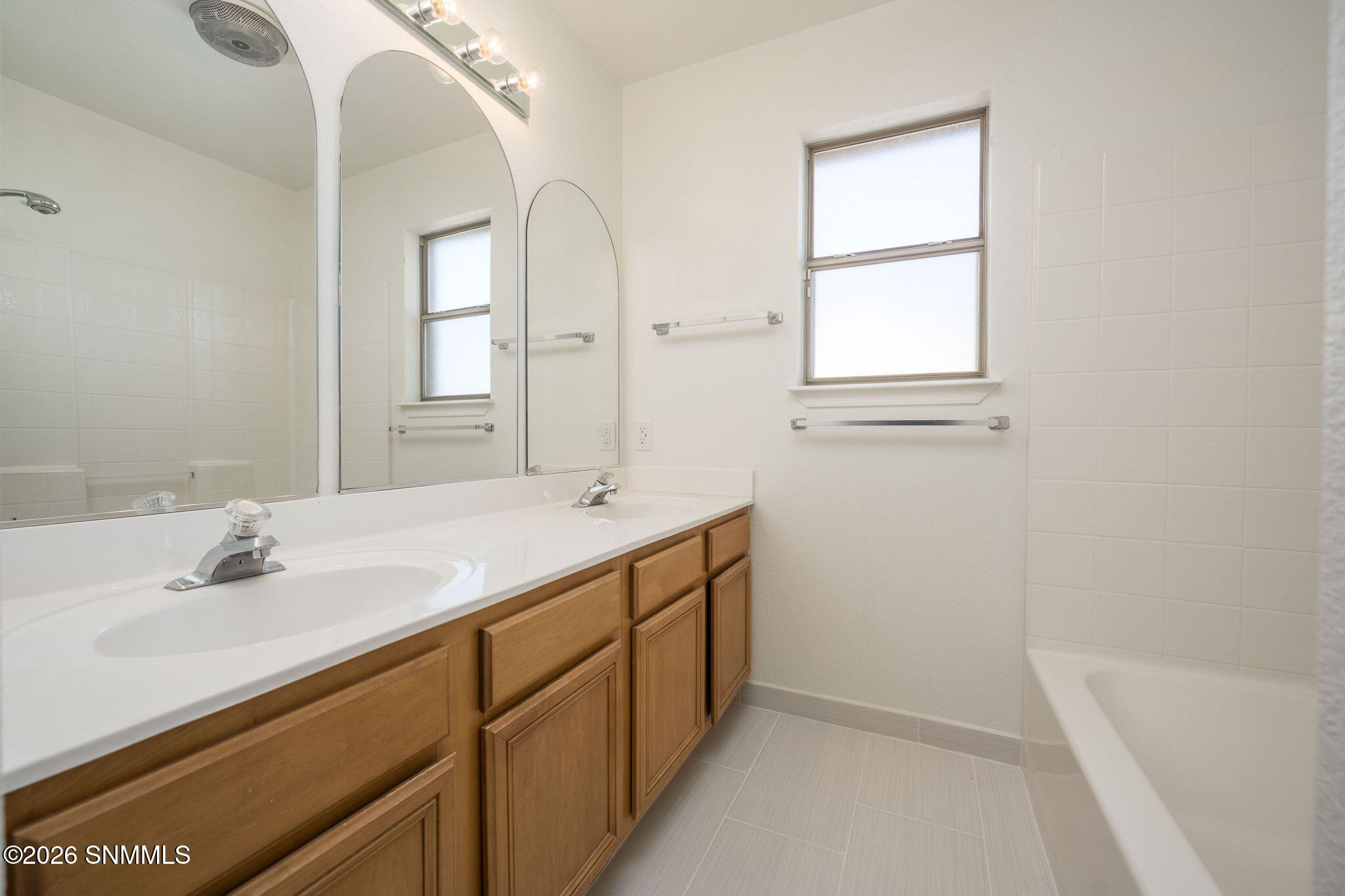42-web-or-mls-Snappin Homes (Fran1032)-4