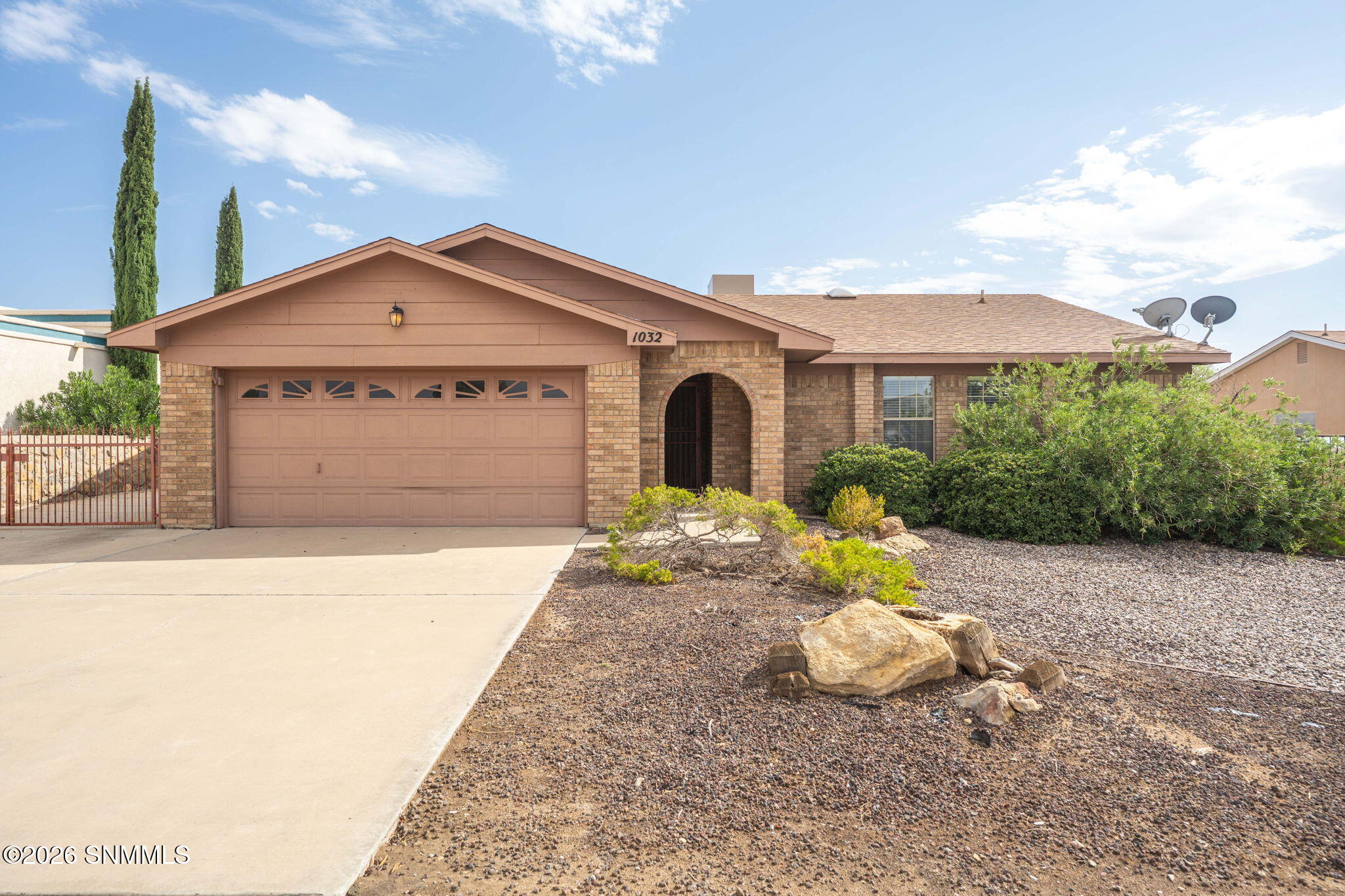 3-web-or-mls-Snappin Homes (Fran1032)-3