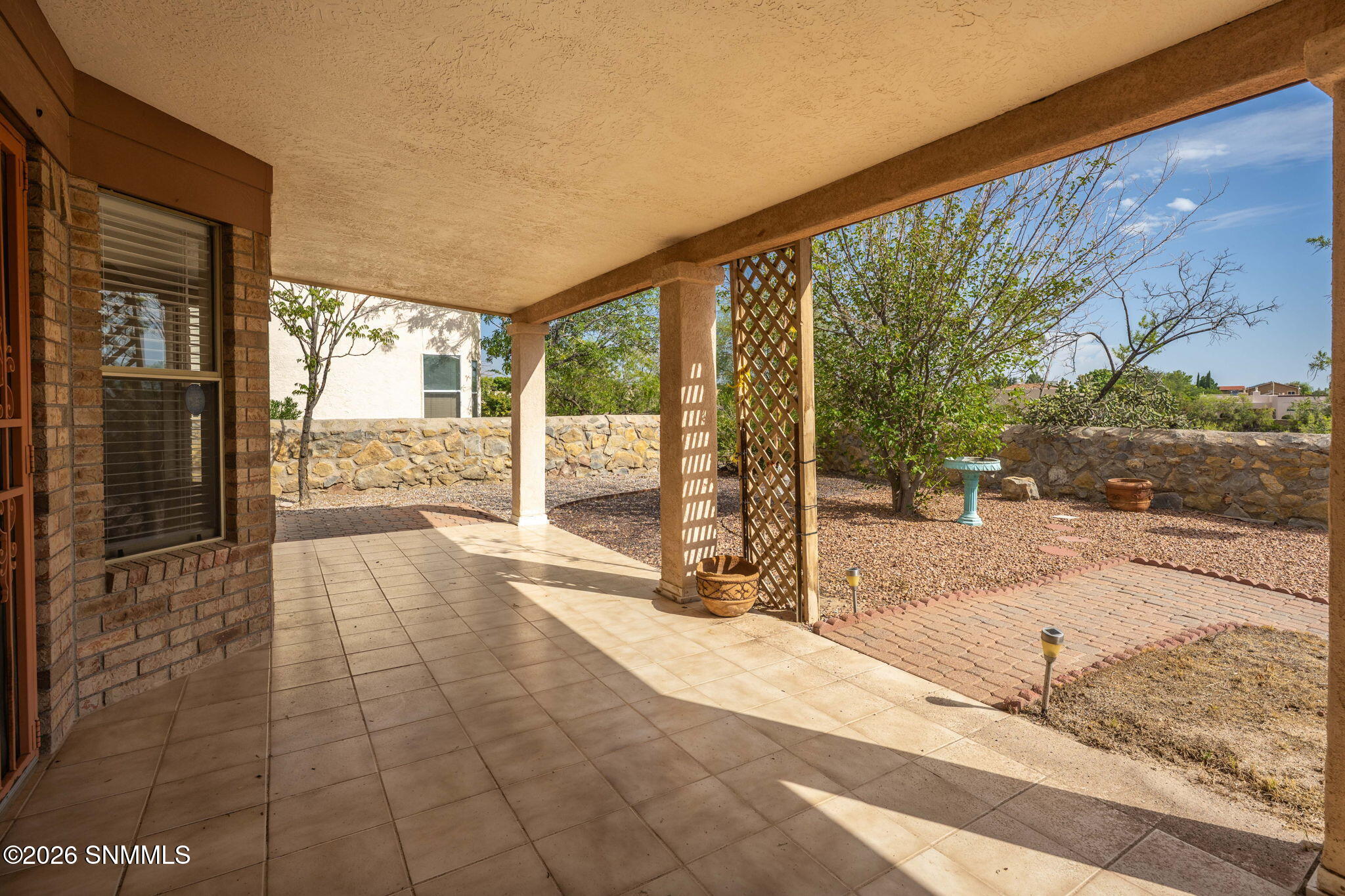 28-web-or-mls-Snappin Homes (Fran1032)-2