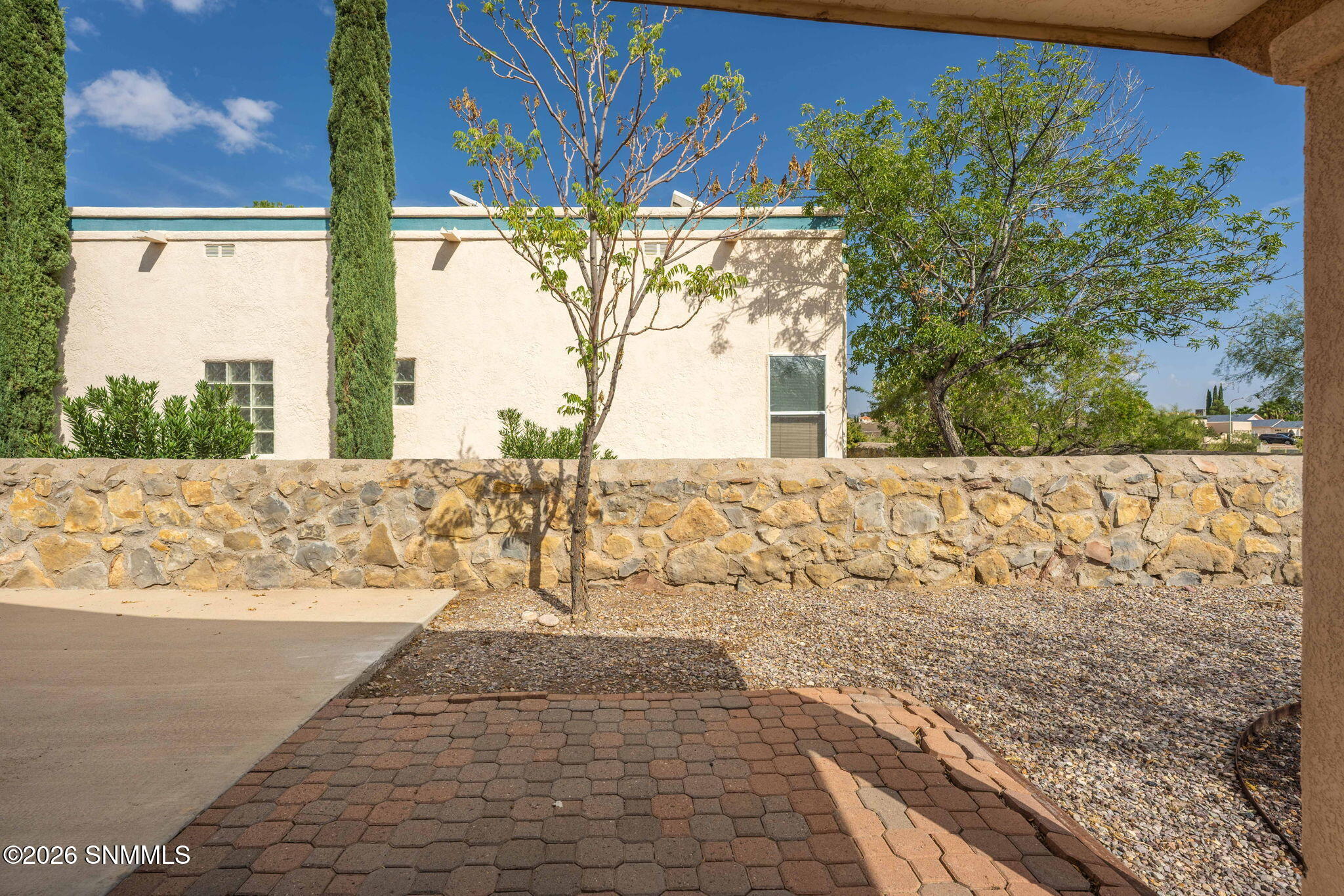 30-web-or-mls-Snappin Homes (Fran1032)-3