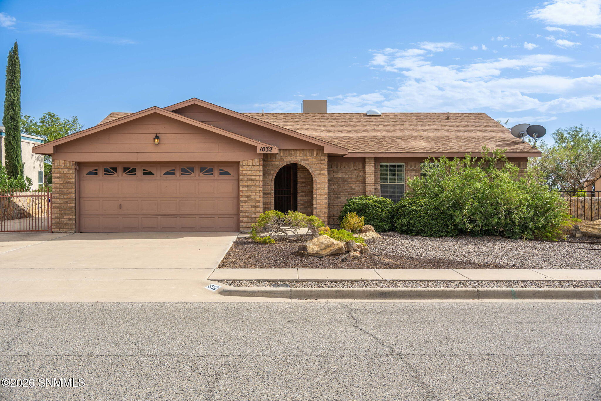 1-web-or-mls-Snappin Homes (Fran1032)-1