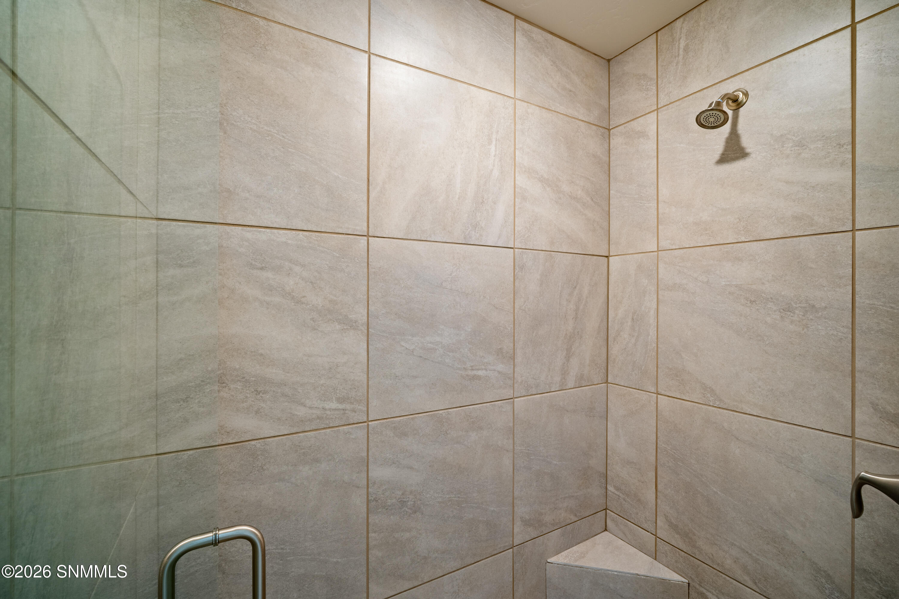 6840-Electra-Ave-MLS-Camera-Guy-43