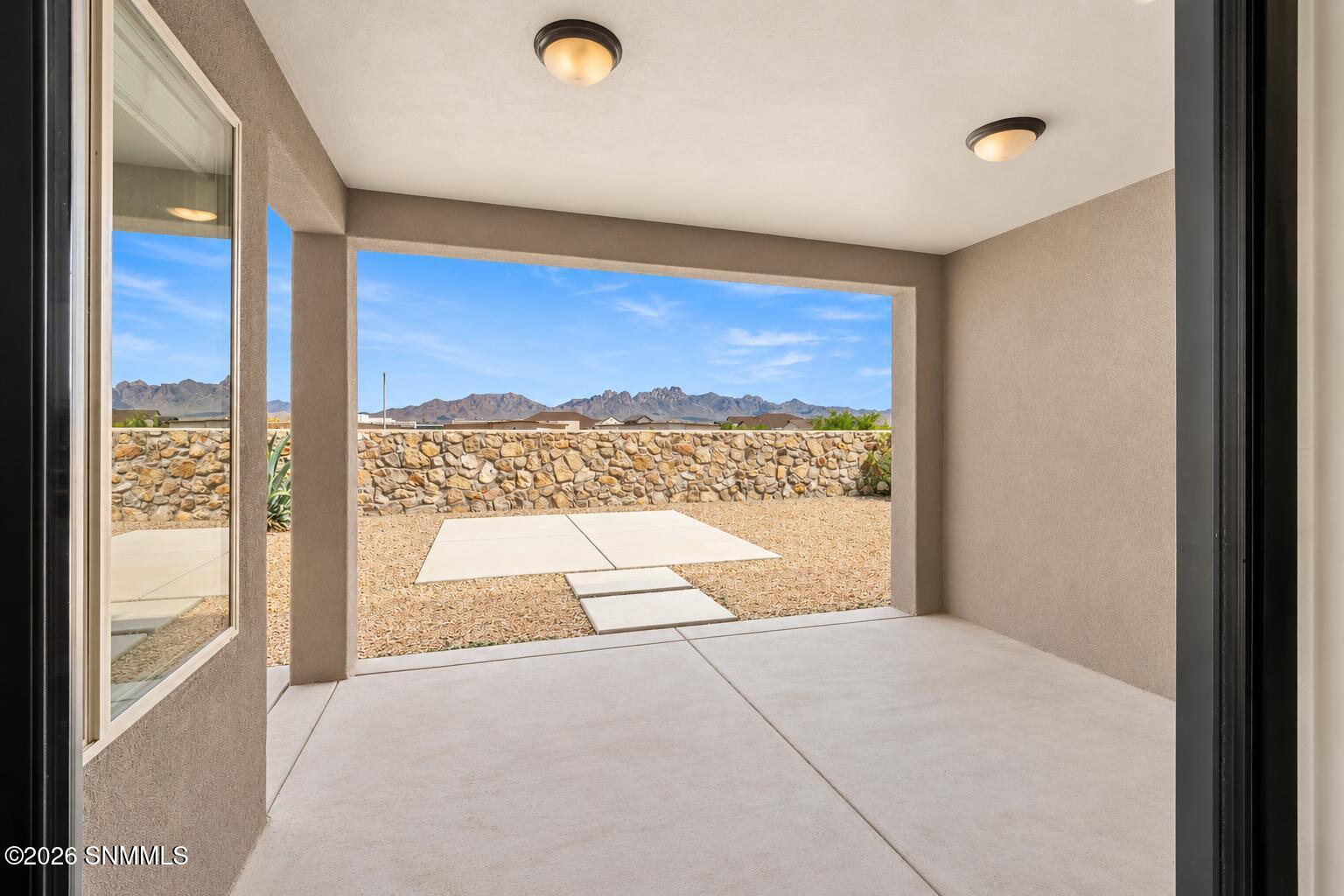 6840-Electra-Ave-MLS-Camera-Guy-48png