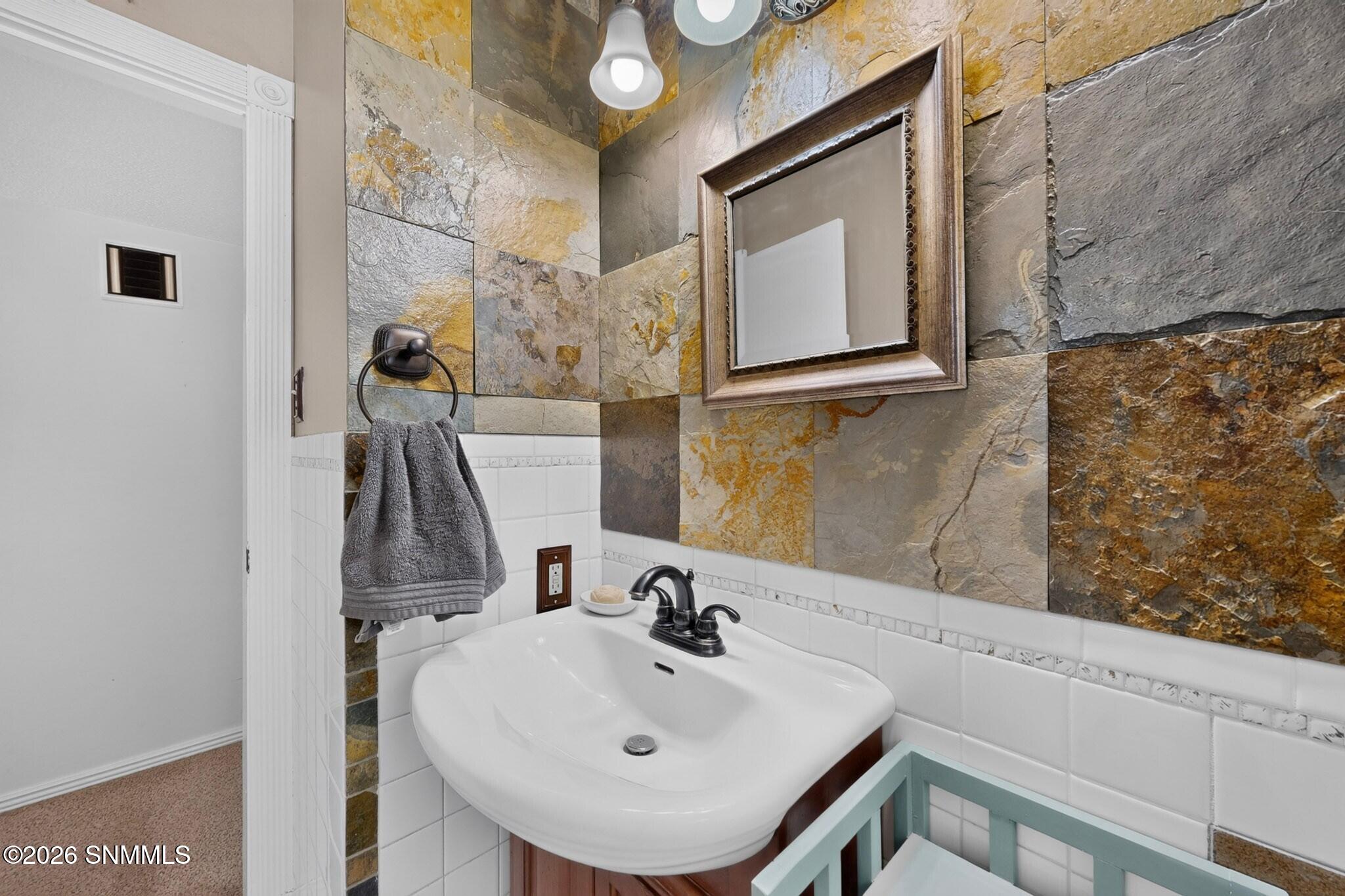 3dcasas-1915-myrtle-ave-025