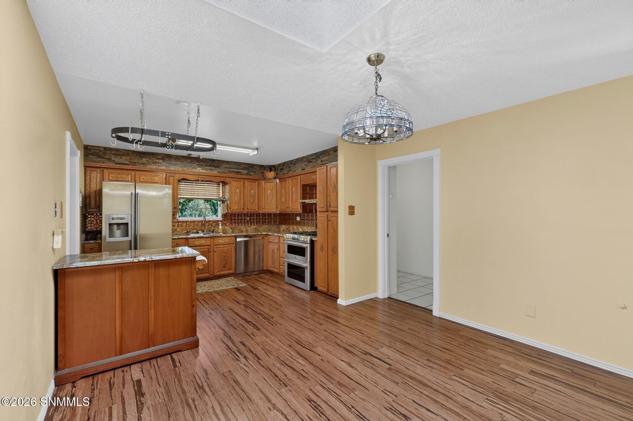 3dcasas-1915-myrtle-ave-011