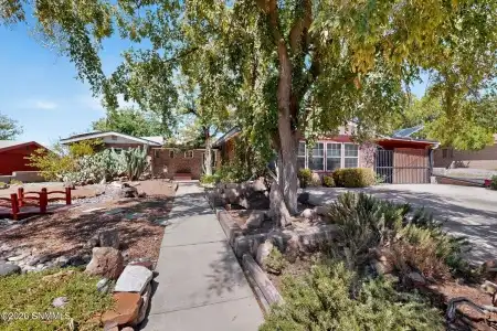 1915 Myrtle Avenue, Las Cruces, New Mexico 88001, 4 Bedrooms Bedrooms, ,1.75 BathroomsBathrooms,Residential,For Sale,Myrtle,2603024