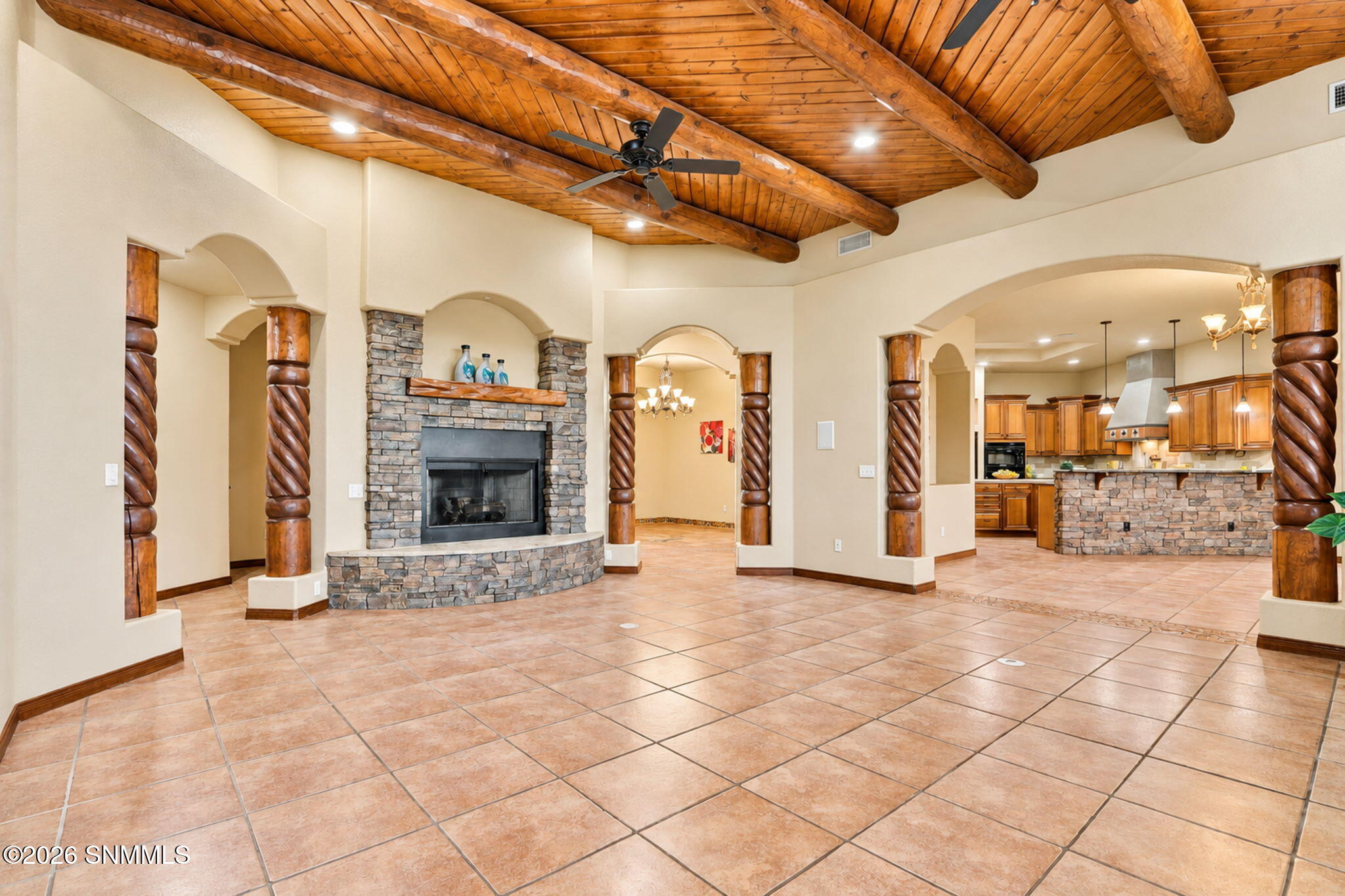 47-web-or-mls-Interior_24