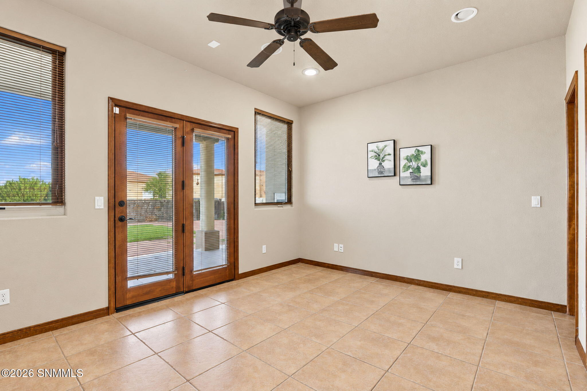 32-web-or-mls-Interior_9