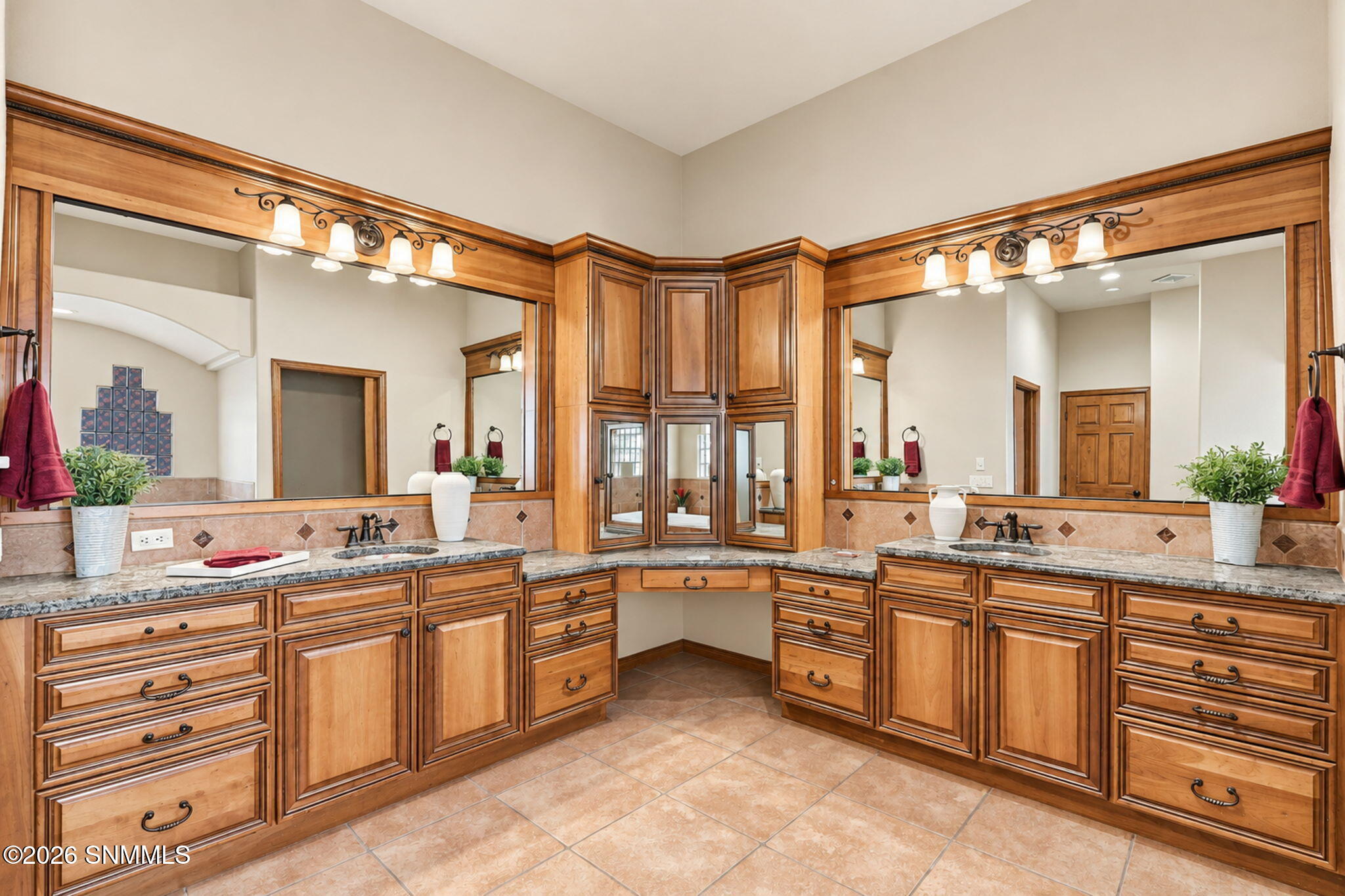 31-web-or-mls-Interior_8