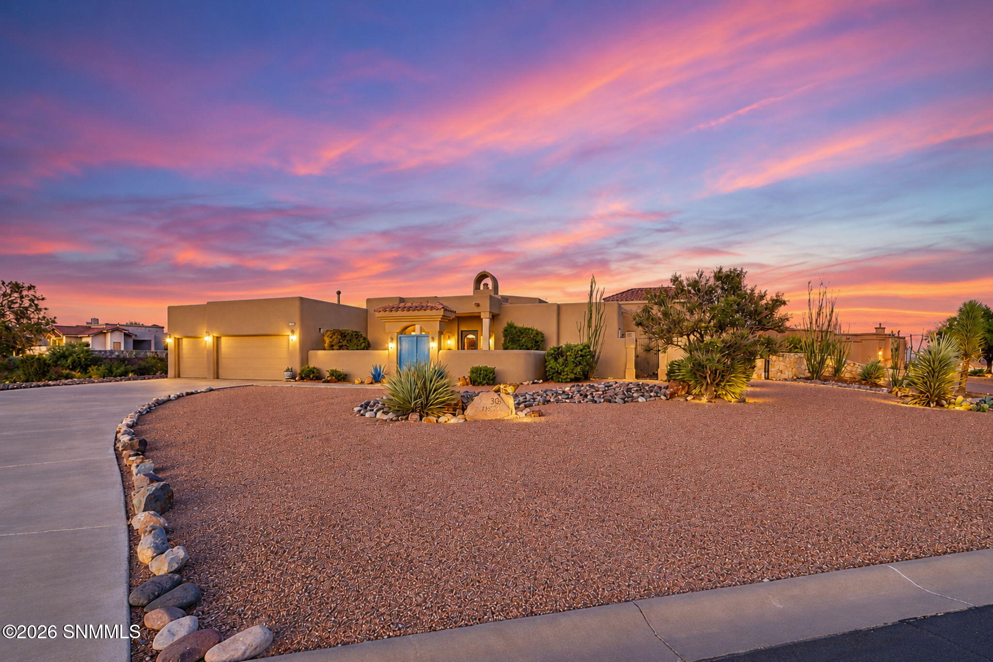 23-web-or-mls-Exterior_23