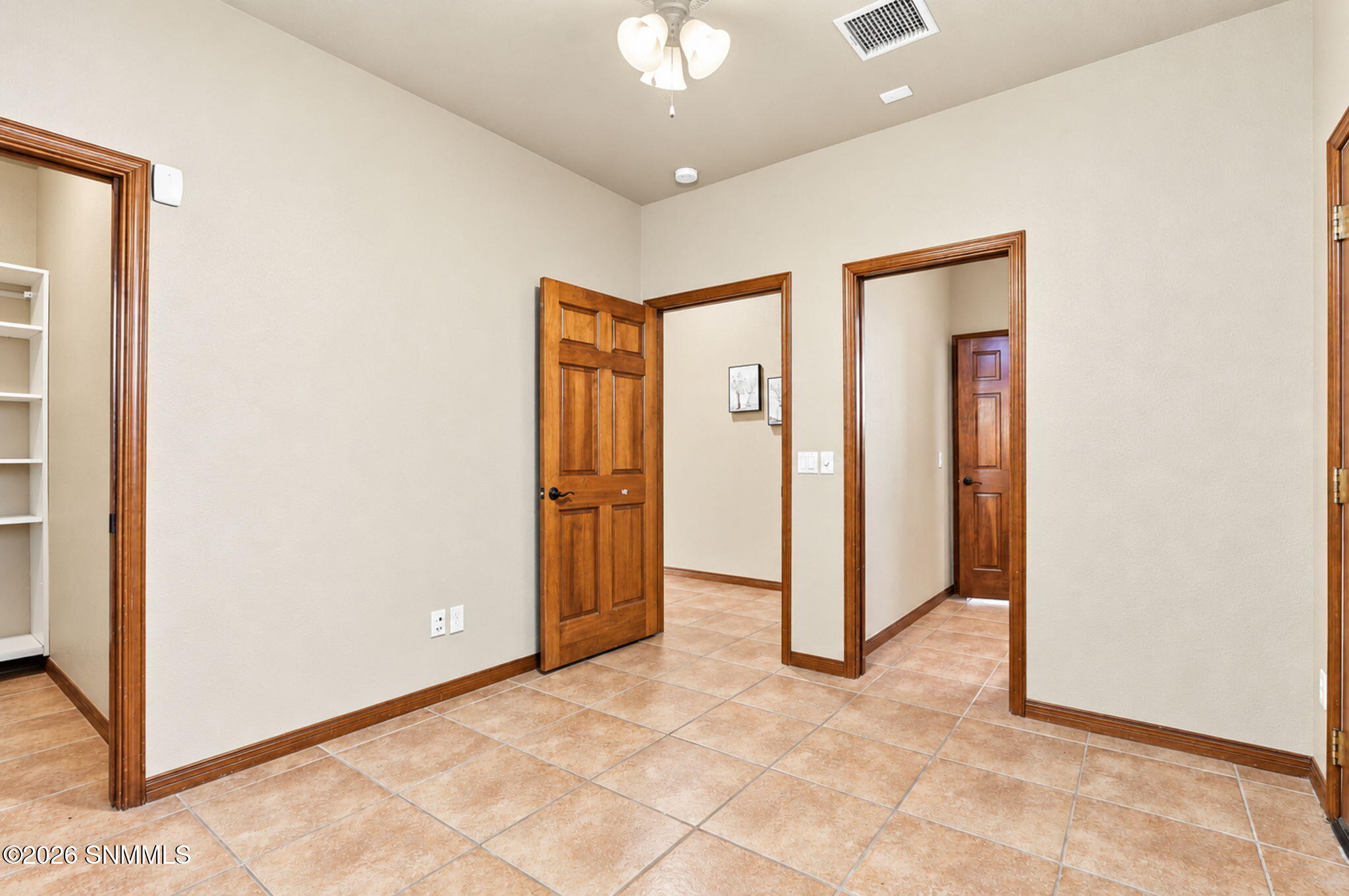 35-web-or-mls-Interior_12