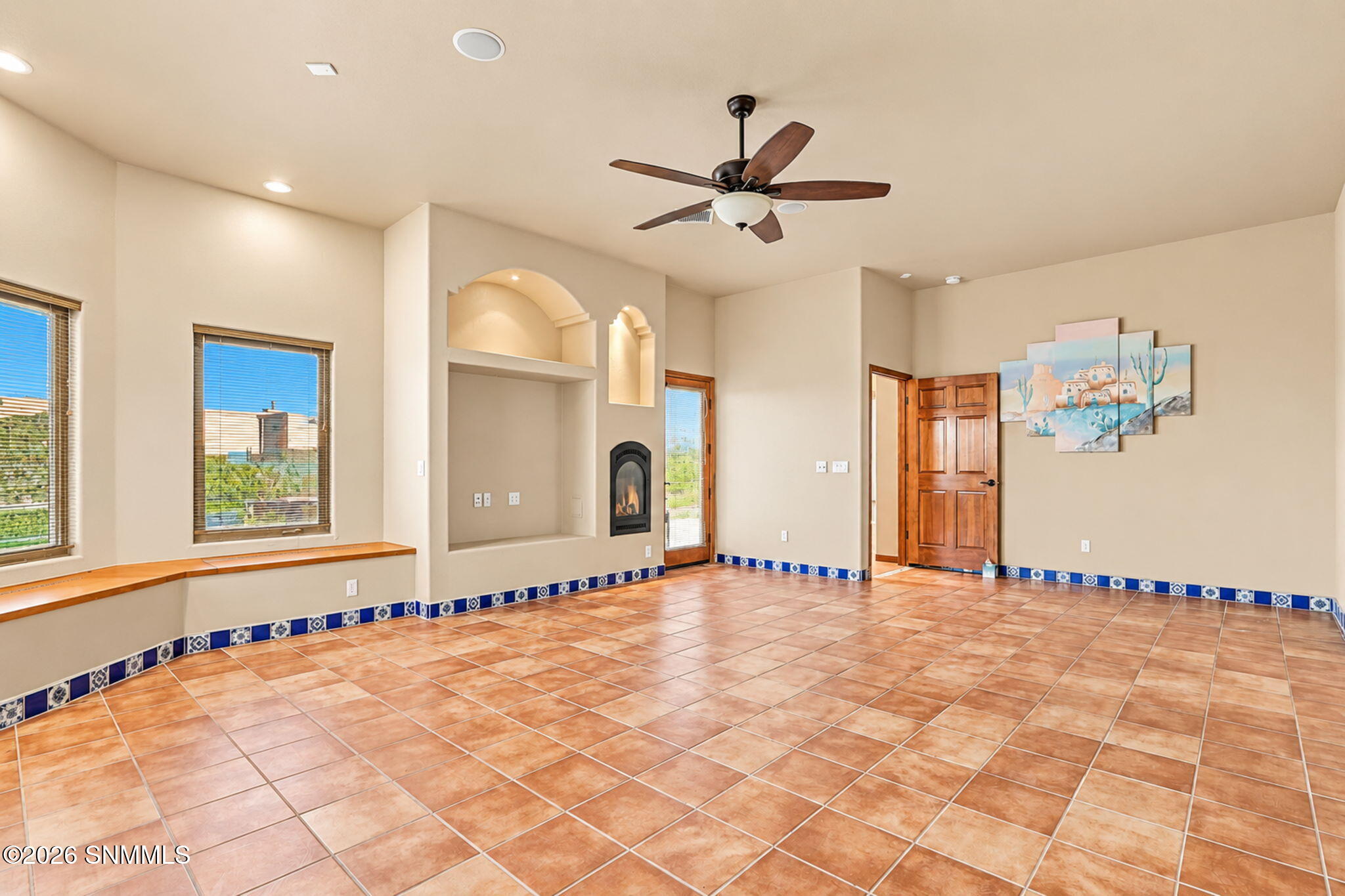 37-web-or-mls-Interior_14