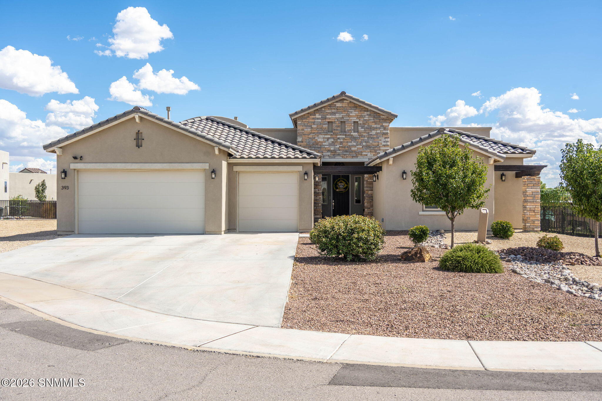 1-web-or-mls-Snappin Homes (Marisa393)-1