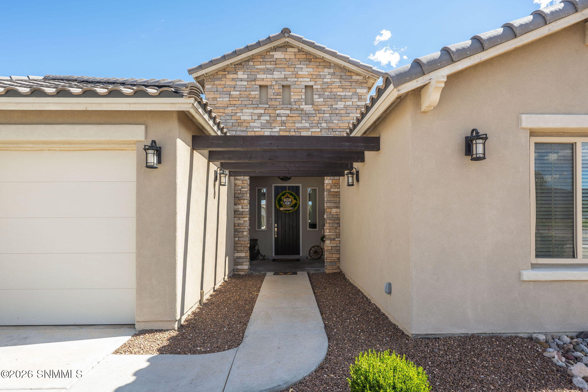 3-web-or-mls-Snappin Homes (Marisa393)-3