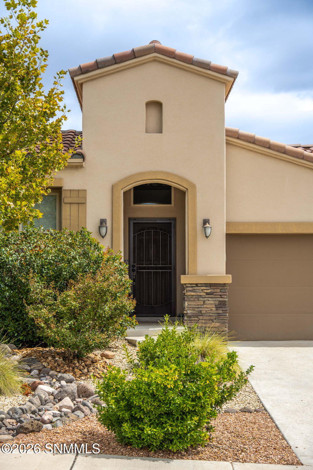 3-web-or-mls-Snappin Homes (VillaNapoli1