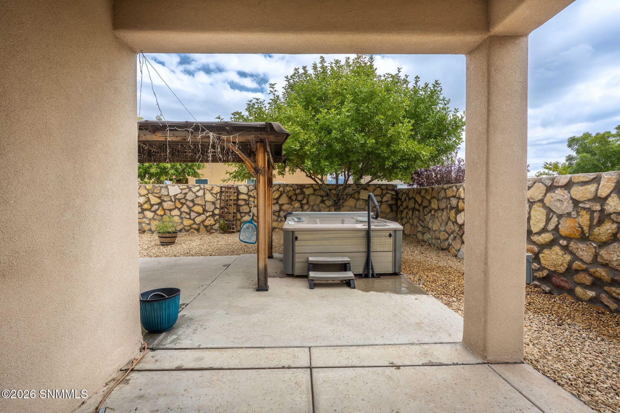 35-web-or-mls-Snappin Homes (VillaNapoli