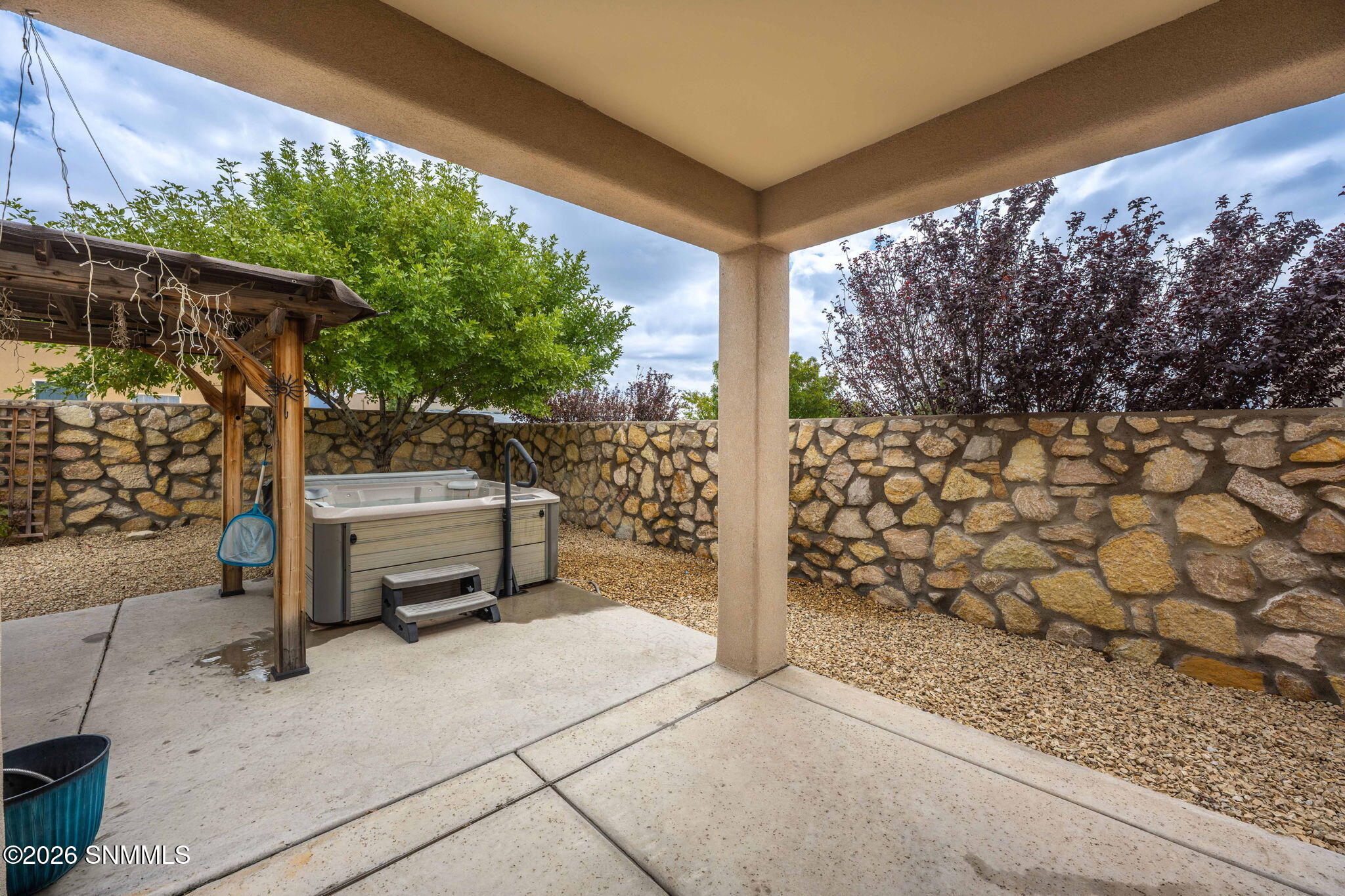36-web-or-mls-Snappin Homes (VillaNapoli