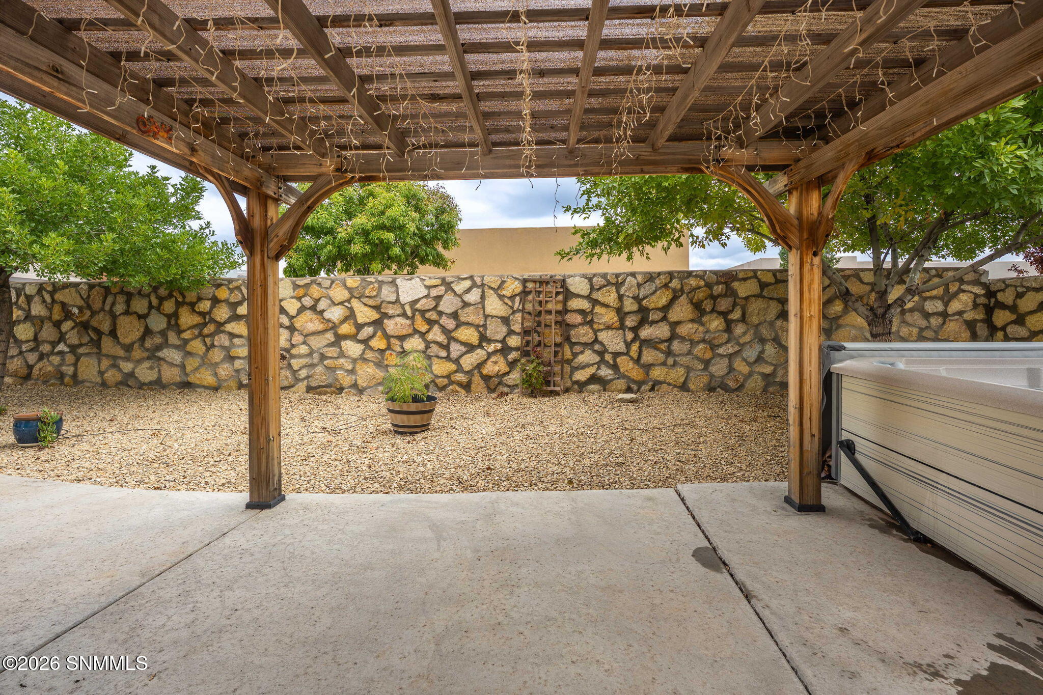 40-web-or-mls-Snappin Homes (VillaNapoli