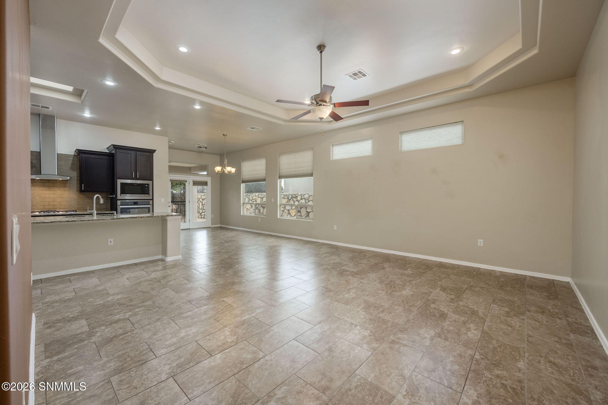 6-web-or-mls-Snappin Homes (VillaNapoli1