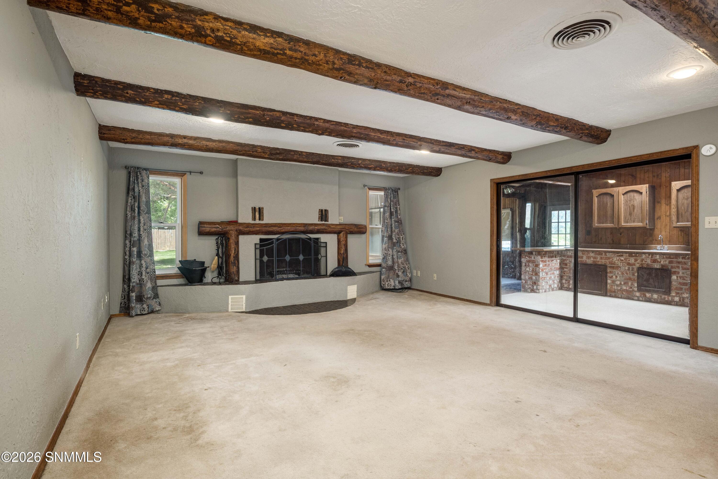 Living Rm