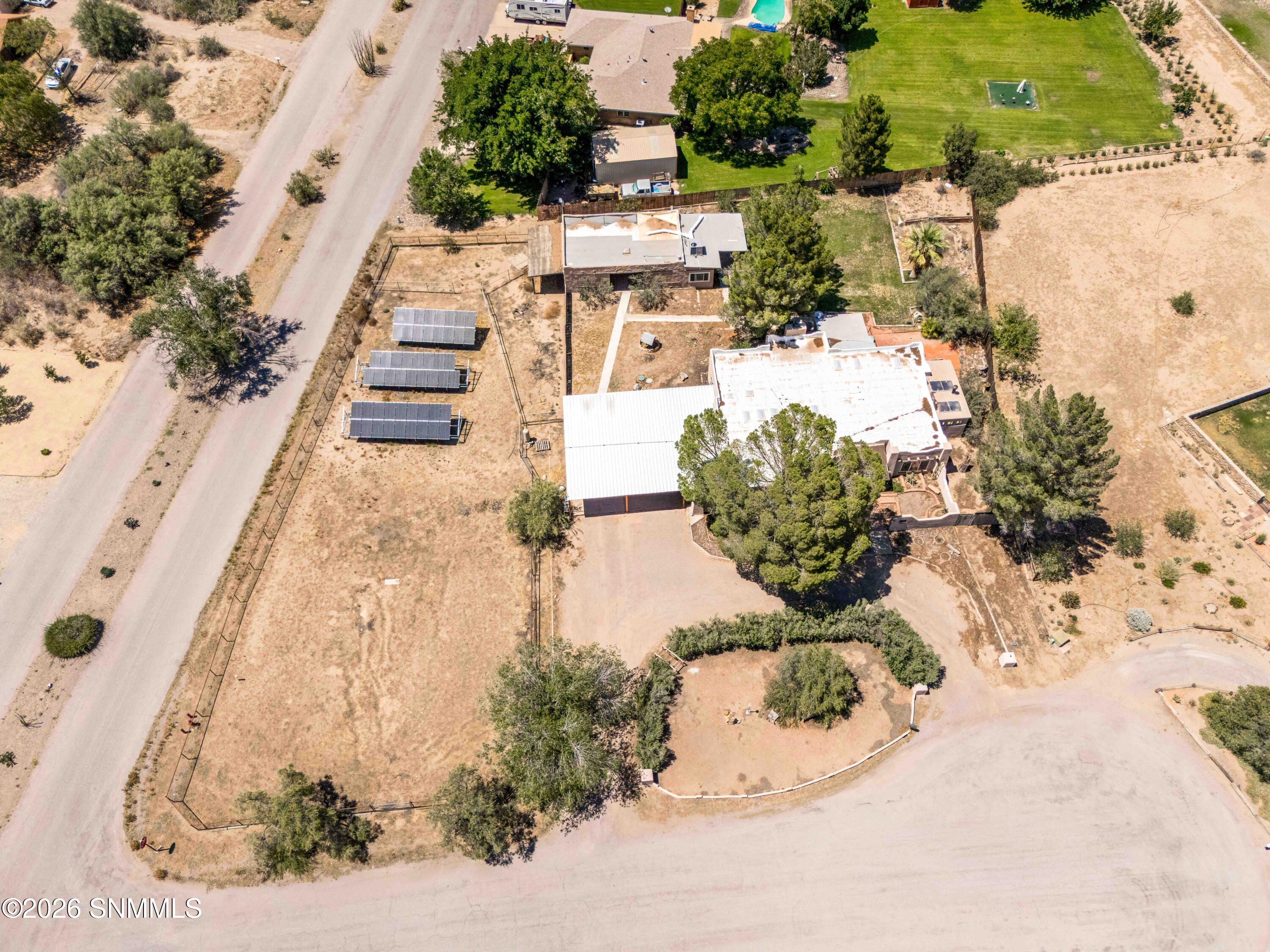 1910 Lillian Ct