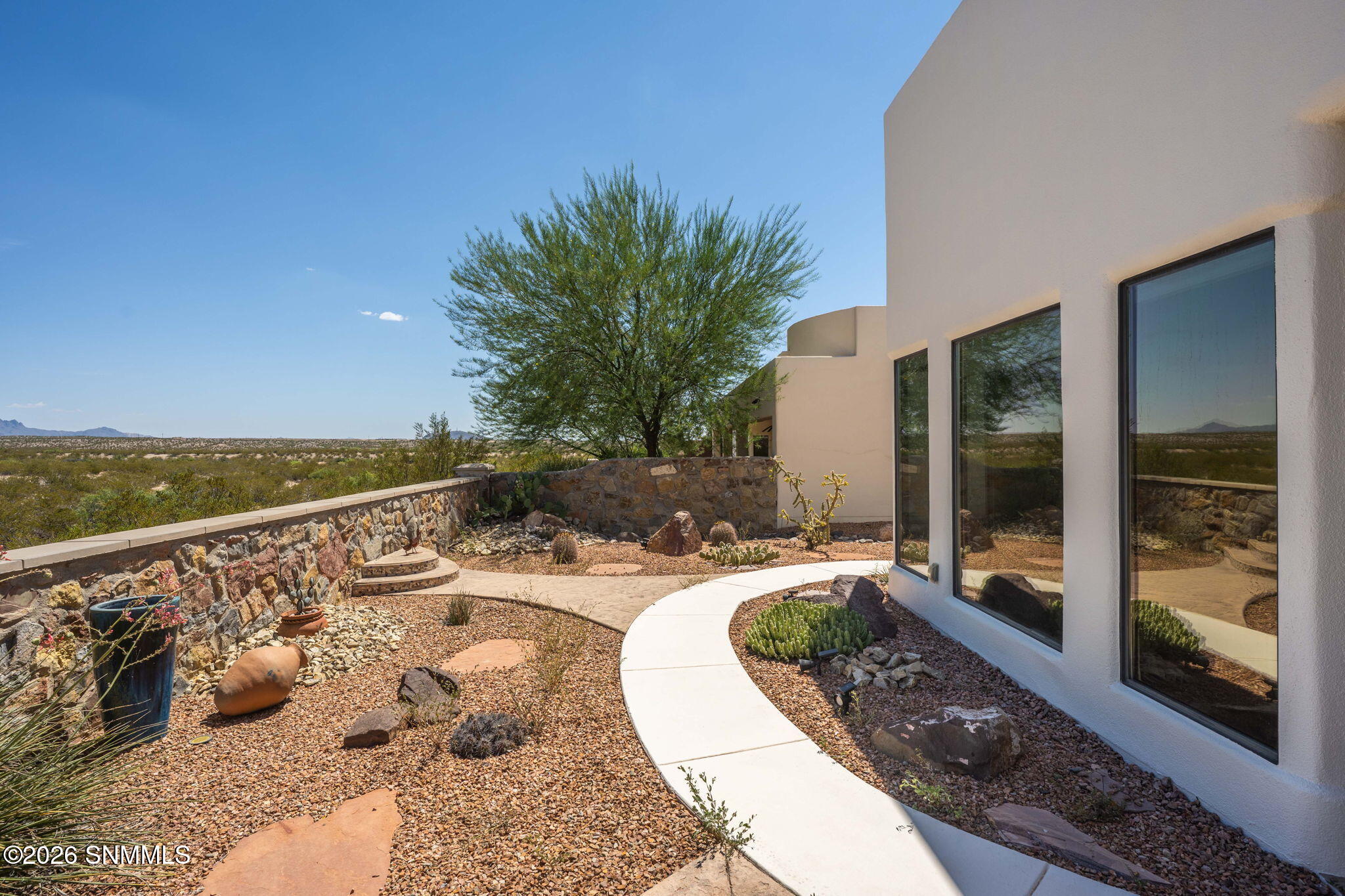 24-web-or-mls-Snappin Homes (Nambe4479_N