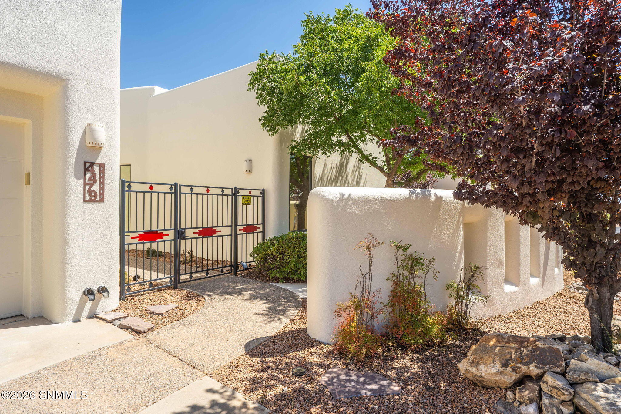 3-web-or-mls-Snappin Homes (Nambe4479_Ne