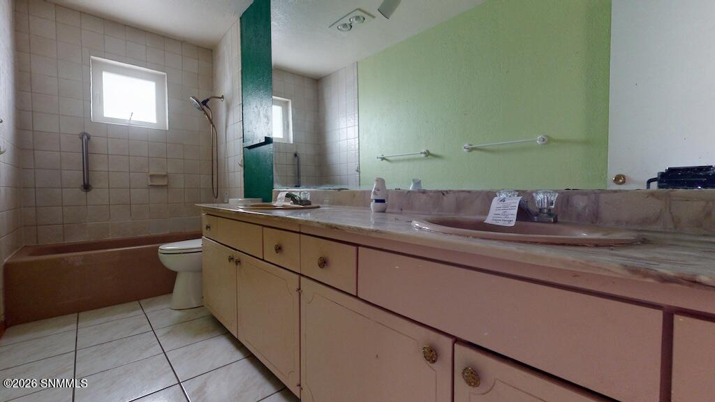 2045-Arlington-Ave-09272026_183547