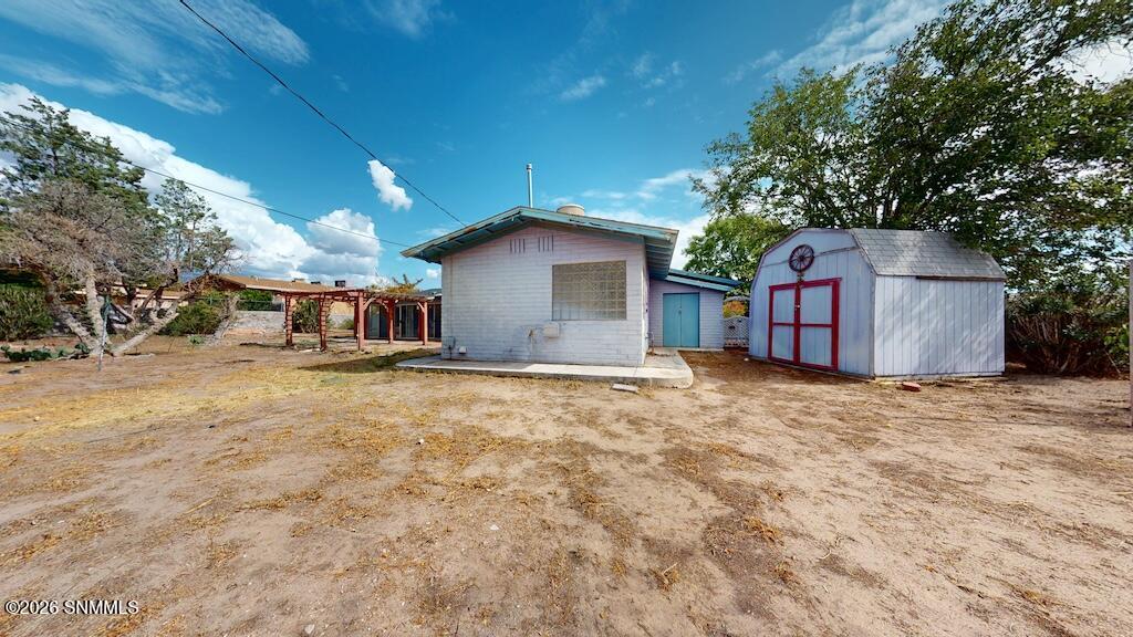 2045-Arlington-Ave-09272026_185210