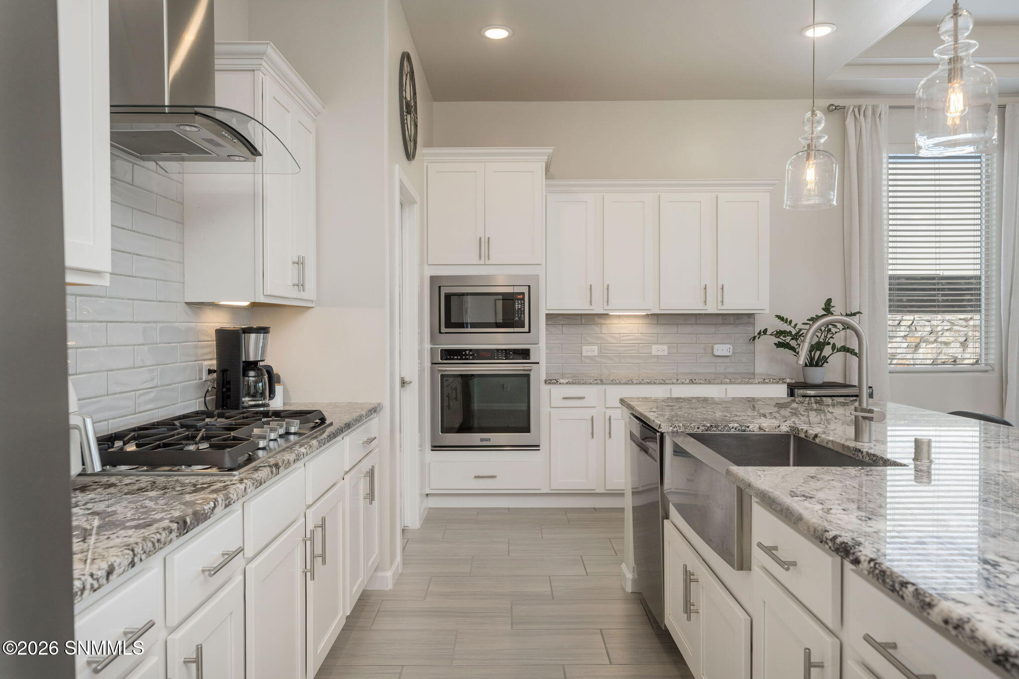 9-web-or-mls-Snappin Homes (Electra6816)