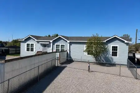 1106 Tornillo Street, Las Cruces, New Mexico 88001, 3 Bedrooms Bedrooms, ,2 BathroomsBathrooms,Residential,For Sale,Tornillo,2600925
