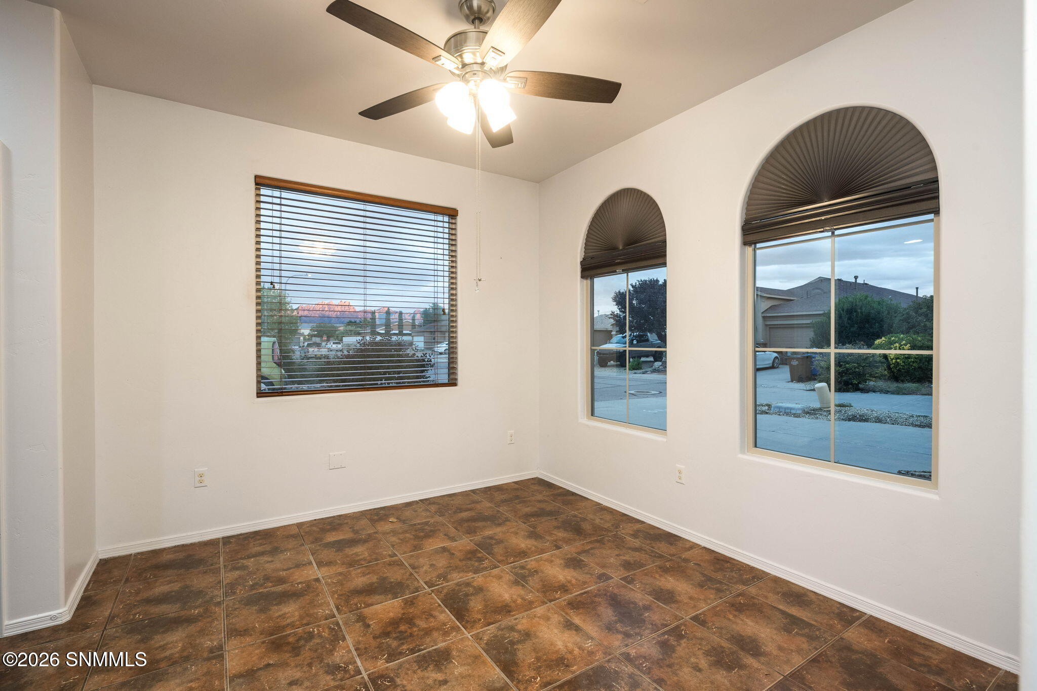 16-web-or-mls-Snappin Homes (MonteLuna40